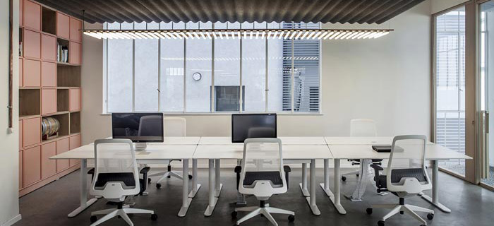 財務(wù)公司辦公室裝修設(shè)計效果圖