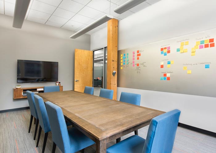 廣告公司辦公室會議室裝修設計案例效果圖