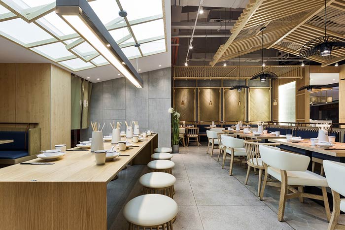 串串香小吃店玻璃吊頂裝修設(shè)計效果圖