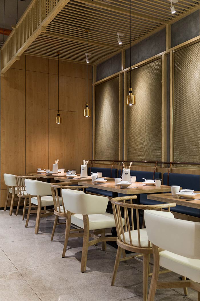 串串香小吃店餐區(qū)裝修設(shè)計效果圖