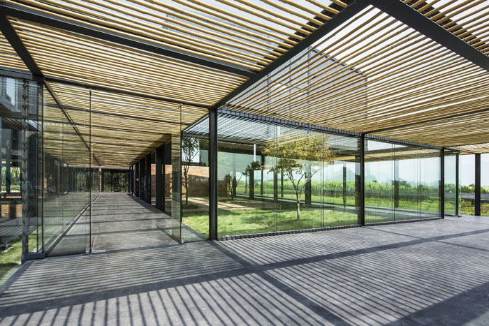 紅糖廠房外部進(jìn)門區(qū)裝修設(shè)計效果圖