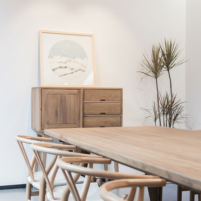 新中式風(fēng)格辦公室會議區(qū)裝修效果圖