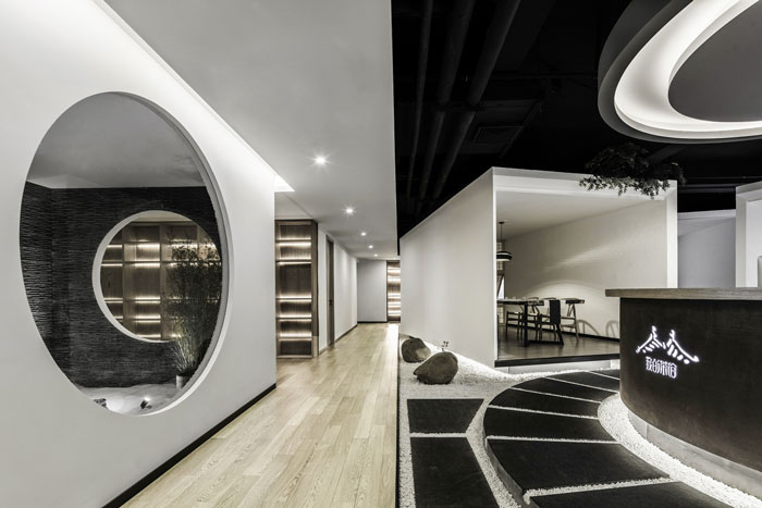 禪意辦公會所走廊裝修效果圖