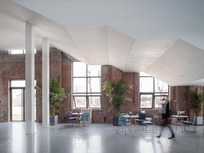 廠(chǎng)房改造辦公室接待區(qū)裝修設(shè)計(jì)效果圖