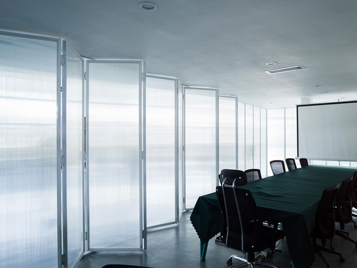 廠(chǎng)房改造辦公室會(huì)議室裝修設(shè)計(jì)效果圖