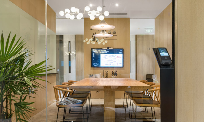 干凈清爽辦公室洽談區裝修設計效果圖